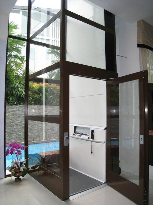 家用(yong)小型電梯(ti)